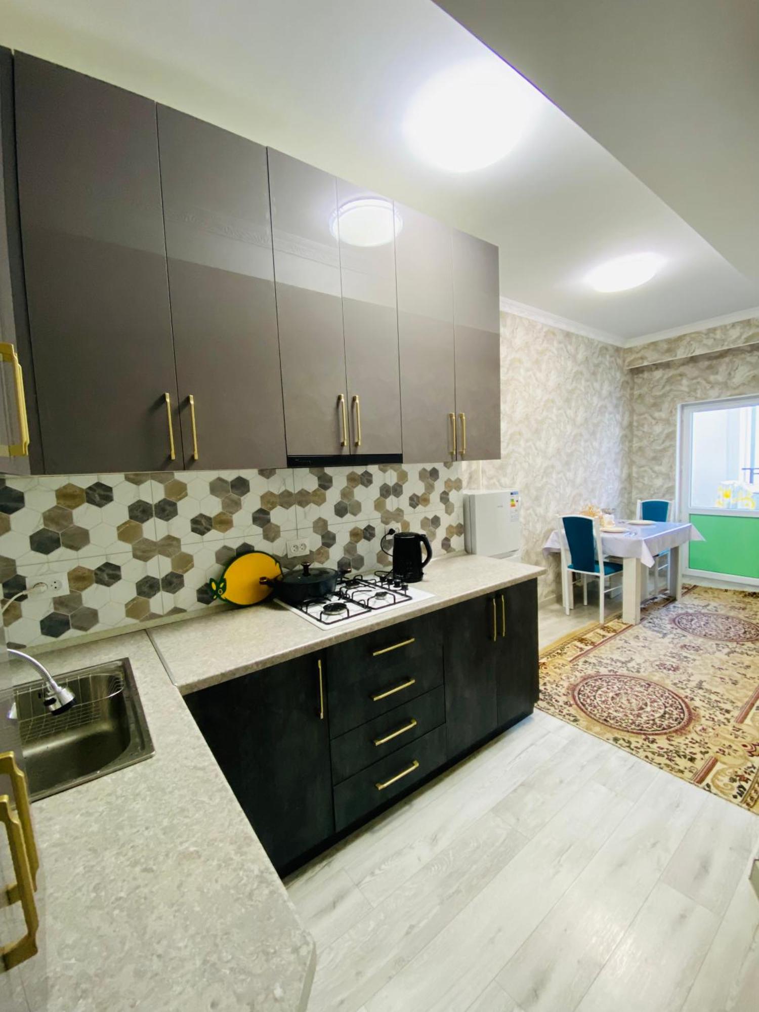 Atlantis Apartment บิชเคก ภายนอก รูปภาพ